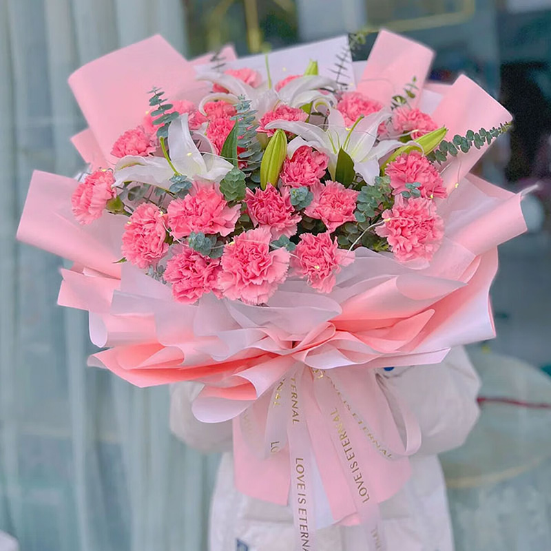 21���ɫ����ܰ��6���ɫ��ˮ�ٺϣ������ȼ��������Ͳʵơ�