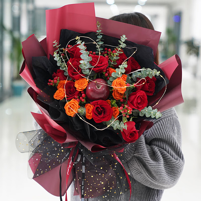 11���õ�壬1��ƻ���������ɫ���ݡ��춹���ȼ��������Ͳʵơ�